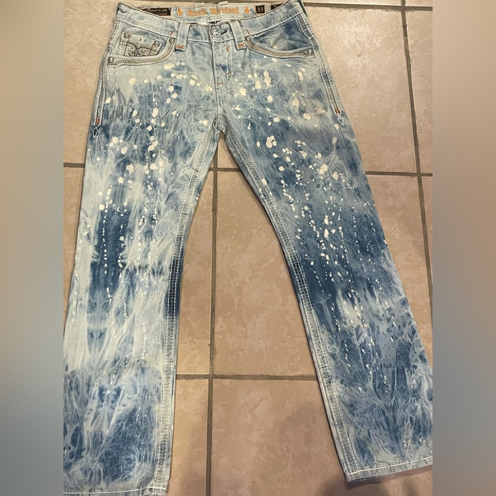 New Rock Revival Feeney Alt Straight 33 X 32 = Distressed Jeans